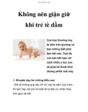 Không nên giận giữ khi trẻ tè dầm