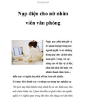 Nạp điện cho nữ nhân viên văn phòng